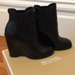 Size 5 Brand New Micheal Kors Booties